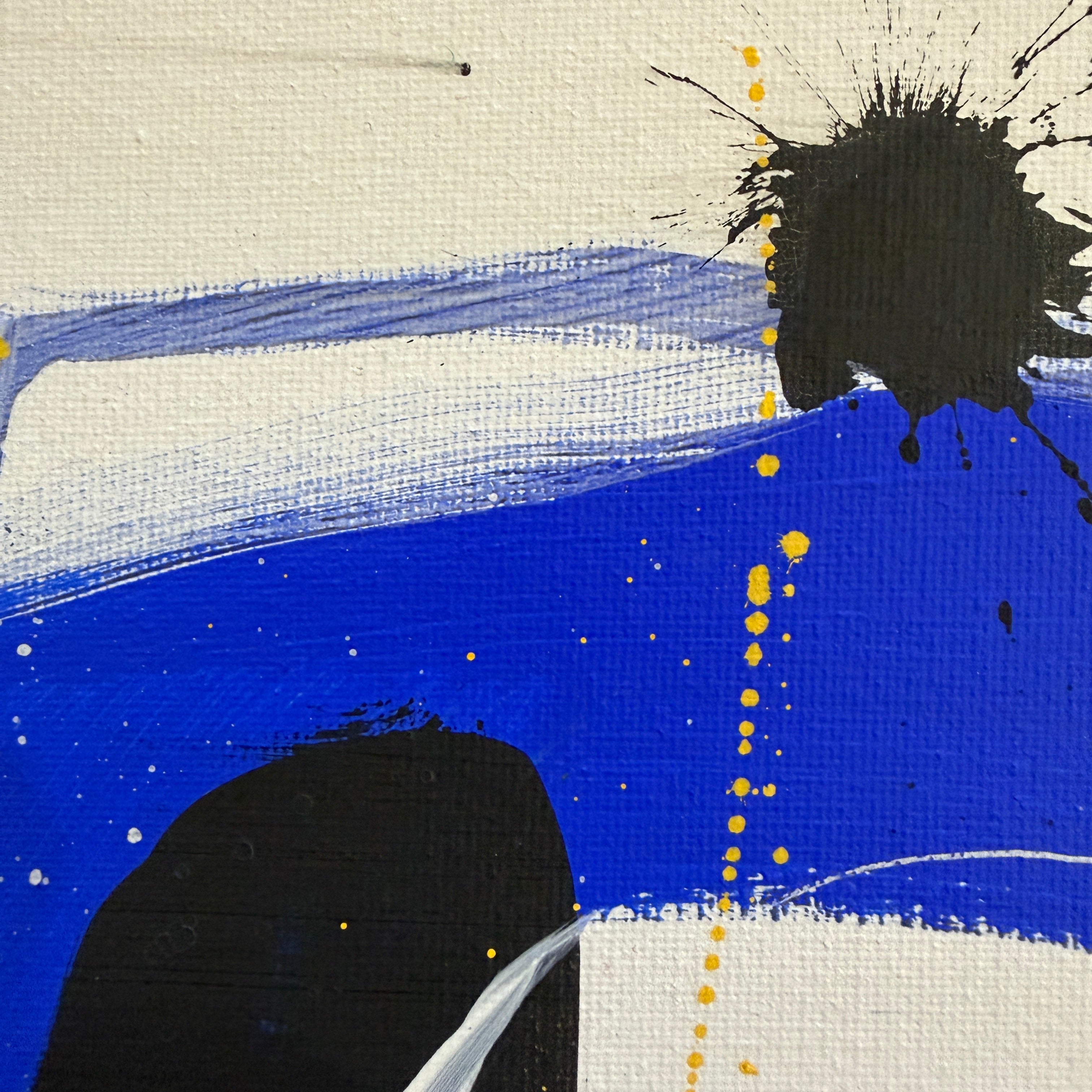 B.W Blue 2 - 30 x 30cm