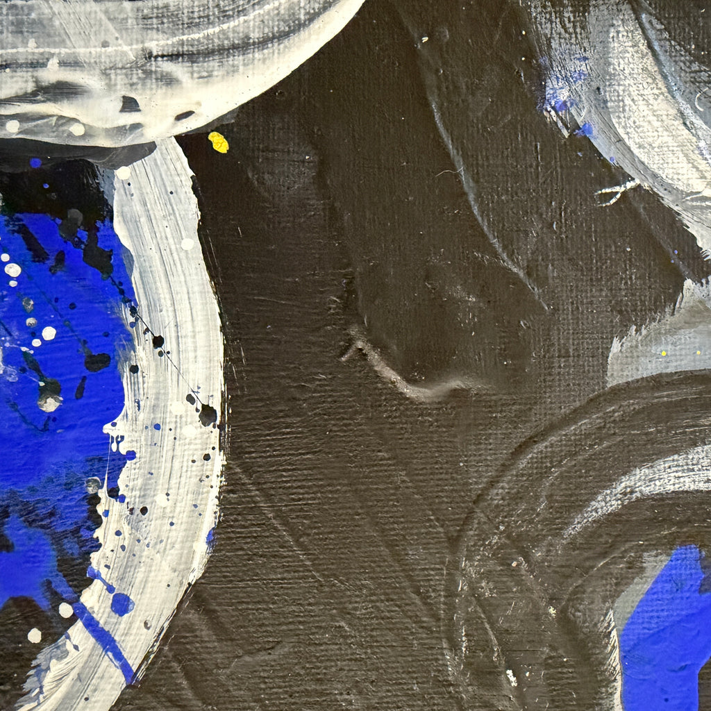 B.W Blue 11 - 30 x 30cm