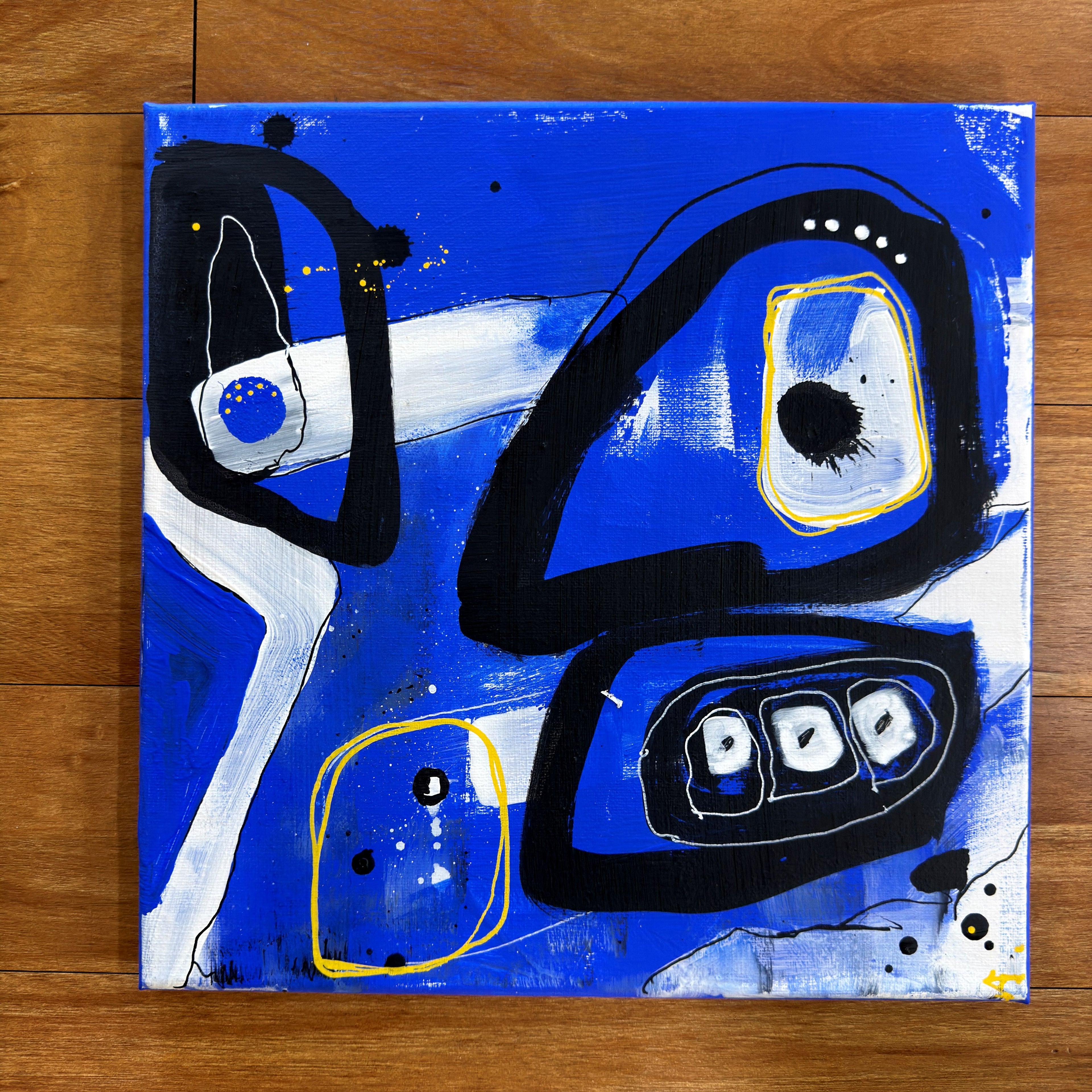 B.W Blue 3 - 30 x 30cm